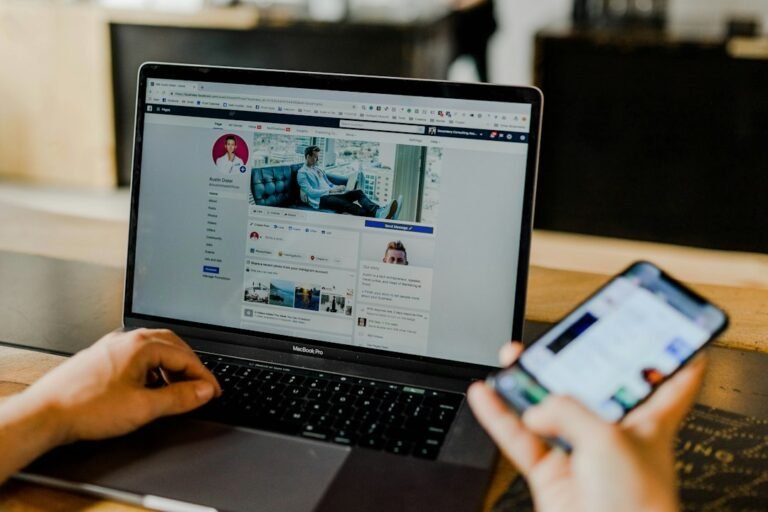 Site web et réseaux sociaux pour développer une entreprise au Maroc en 2026